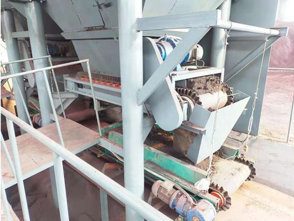 膠帶輸送機(jī) 膠帶輸送機(jī)