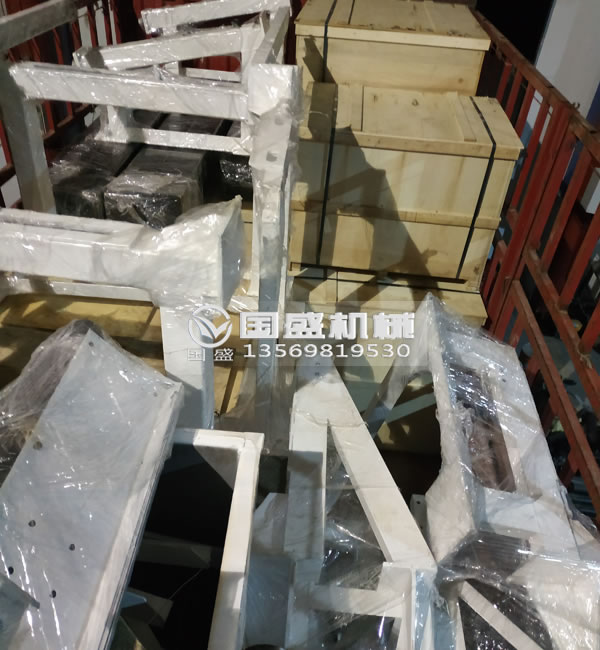 新鄉(xiāng)裝車(chē)皮帶輸送機(jī)廠家 新鄉(xiāng)裝車(chē)皮帶輸送機(jī)廠家